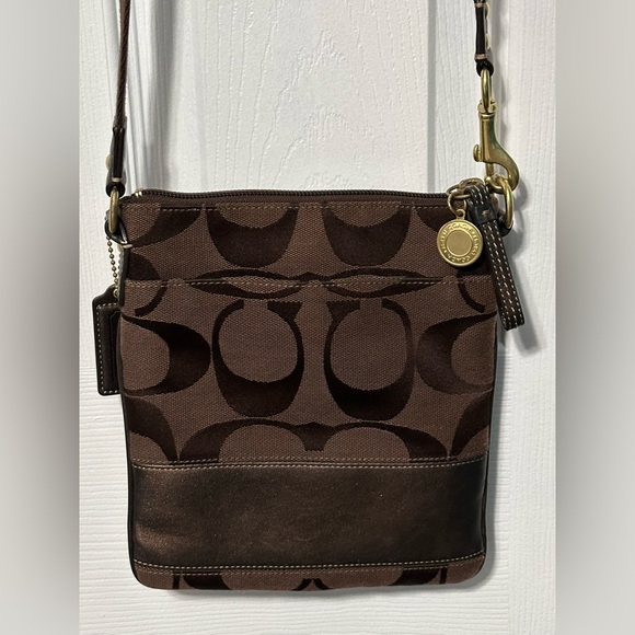 COACH Signature Swingpack Crossbody Bag Monogram Jacquard Leather Shoulder Bag - Picture 14 of 14